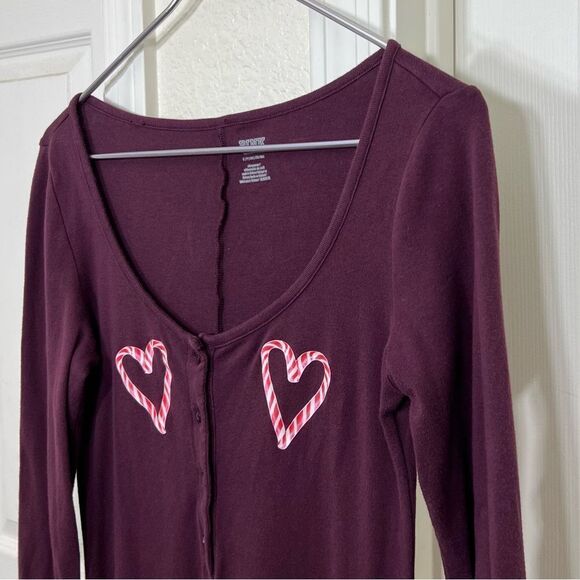 PINK Victoria’s Secret Candy Cane Heart Onesie Pajama Burgundy Christmas Size S - Picture 2 of 11